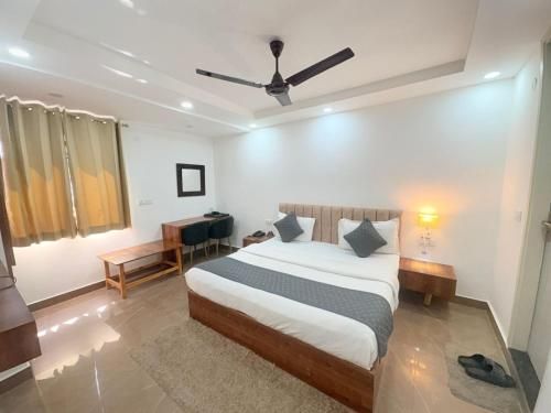 Deluxe Room With Balcony