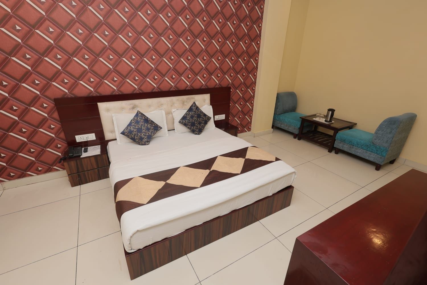 HOTEL AMAYA Double Bed Room