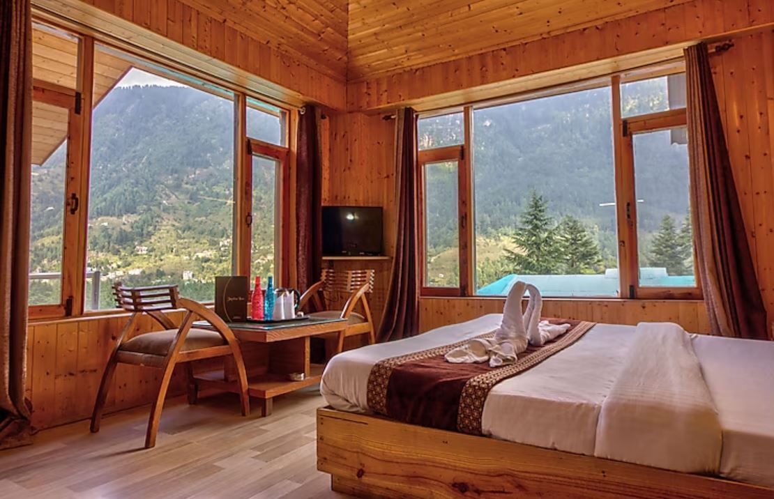 Super Deluxe (With Mountain view and Private Balcony)