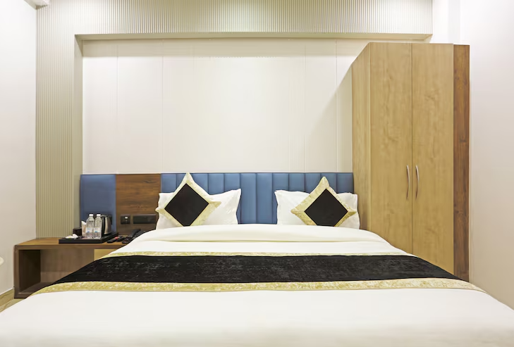 Day Use Room For 6, Hours Strictly From (12, PM To 6, PM)