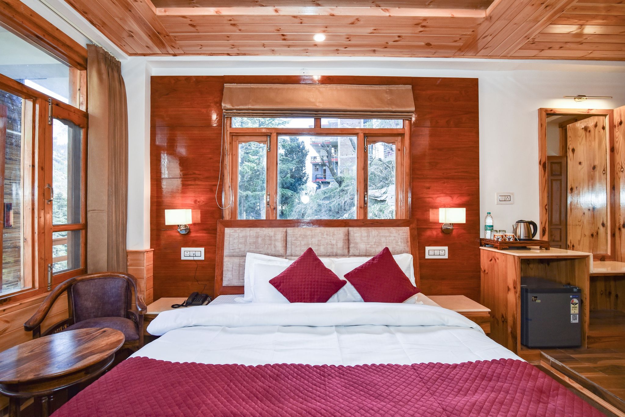 Super Deluxe Room with Mountain View