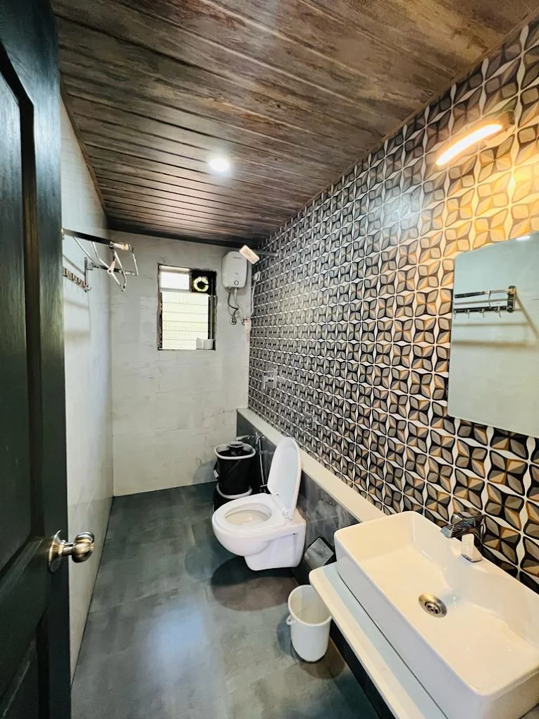 Sea Sight Resort SUITE COUPLE ROOM 3