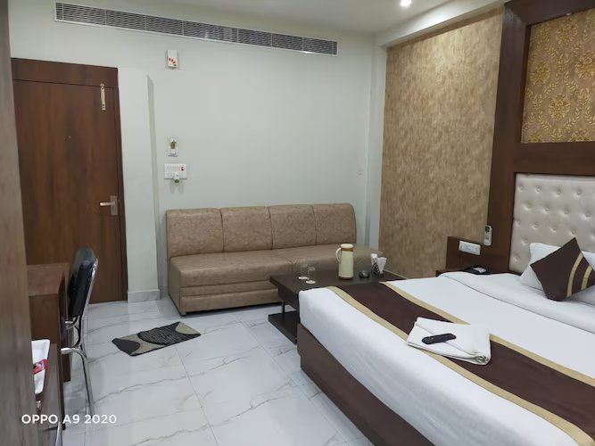 Hotel Aviral Palace Deluxe 2