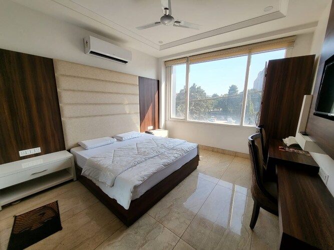 Hotel Aroma
