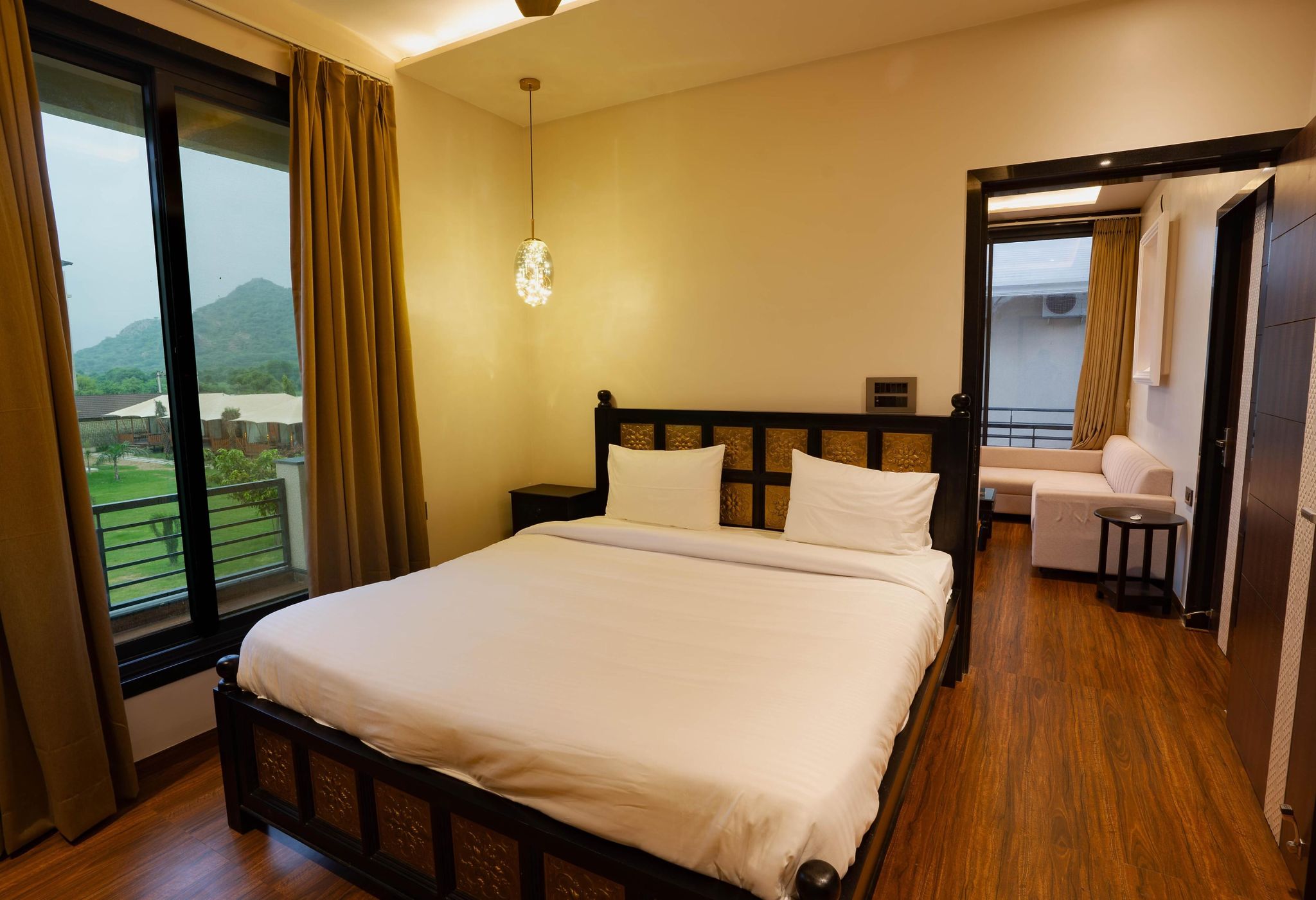 Presidential Suite with Private Pool