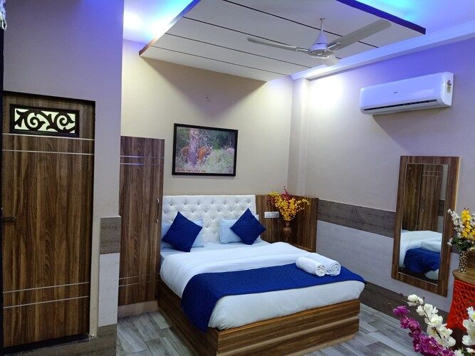 Super Deluxe Double Room