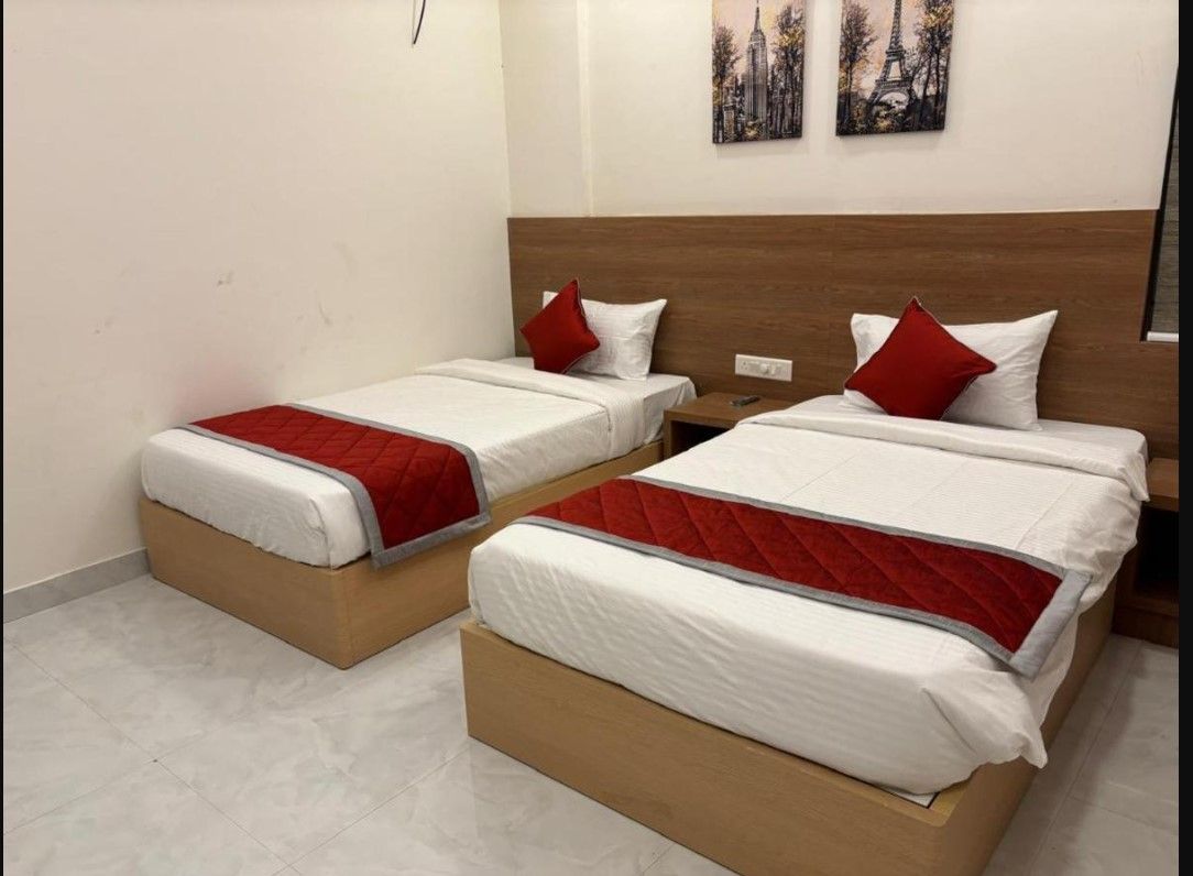 Mirage suites Twin room 9