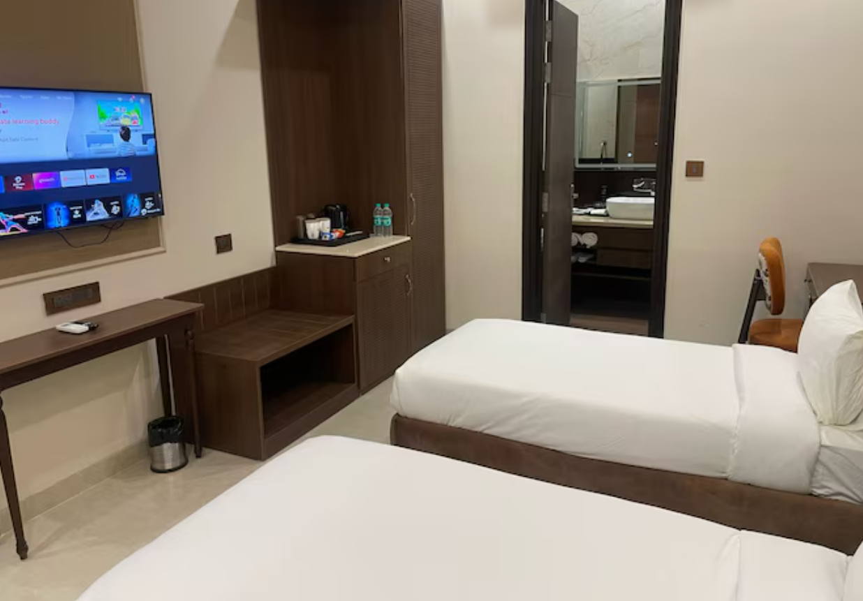 Deluxe Twin Room