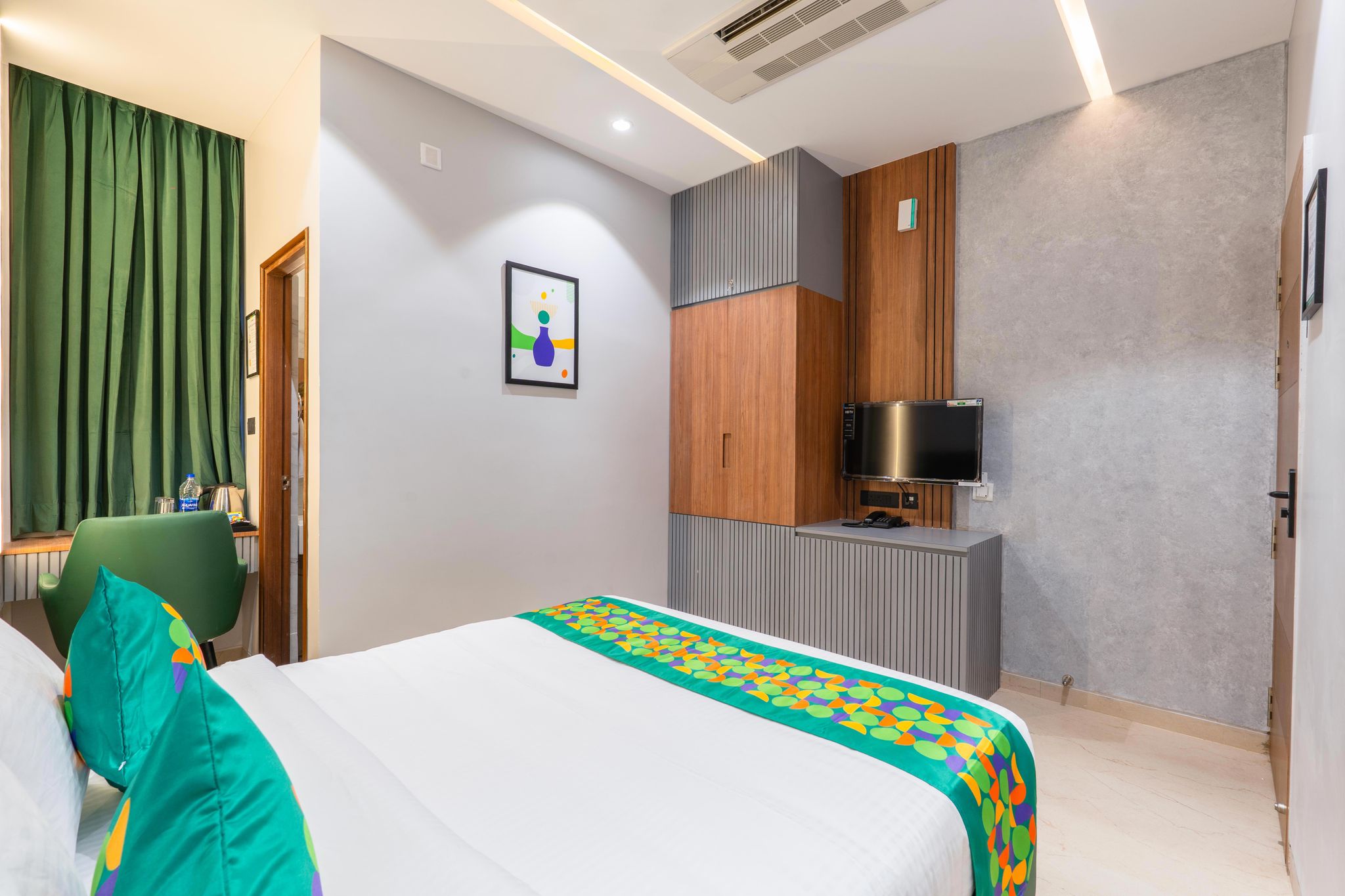 Treebo Sv Residency, Vellore	 Standard room 3