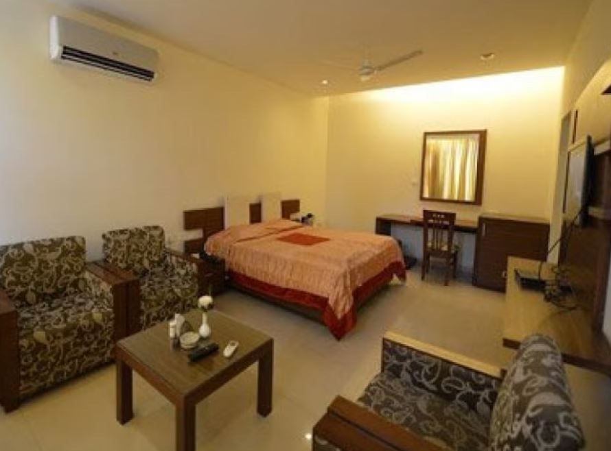 Red Bishop Tourist Resort  Deluxe Room