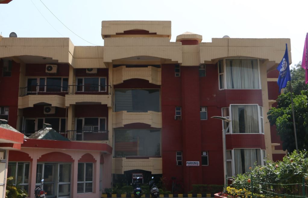 Red Bishop Tourist Resort 