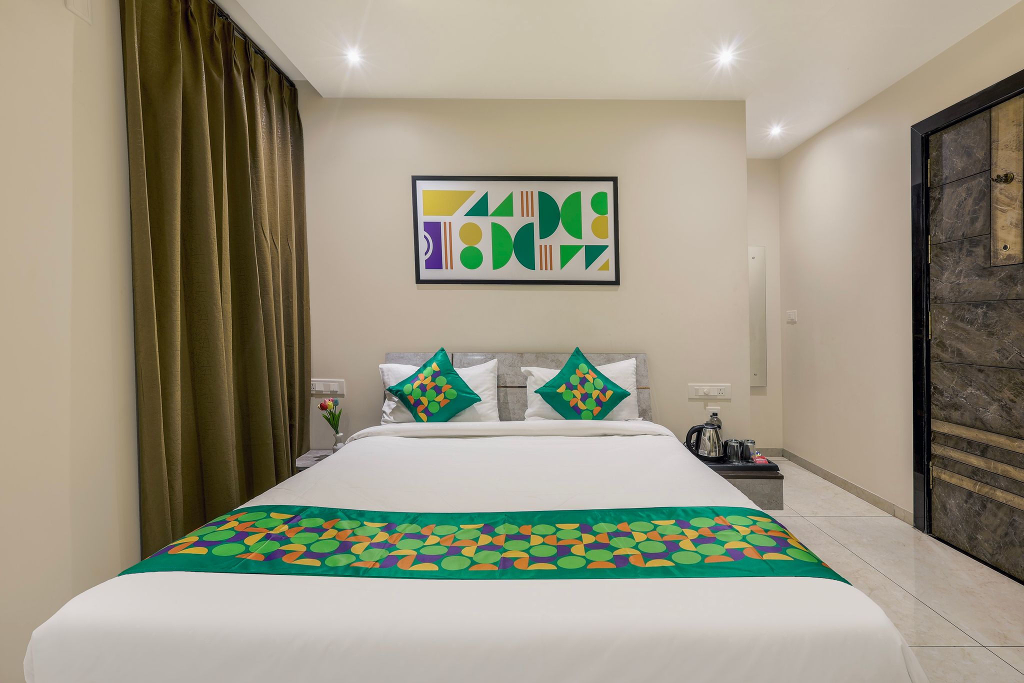 Treebo Iraa, 5 Minutes From Railway Station Standard room 5