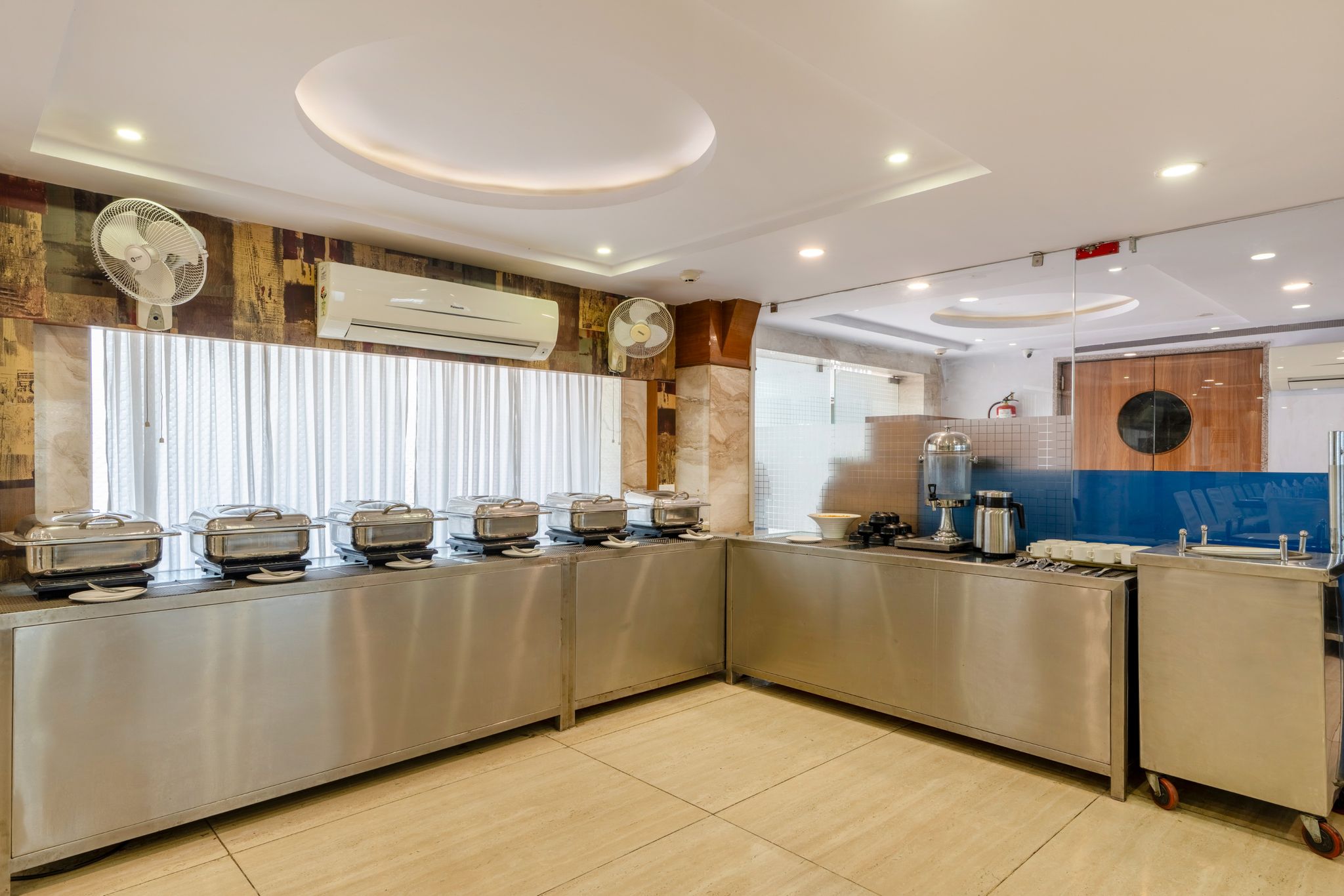 Food & Dining