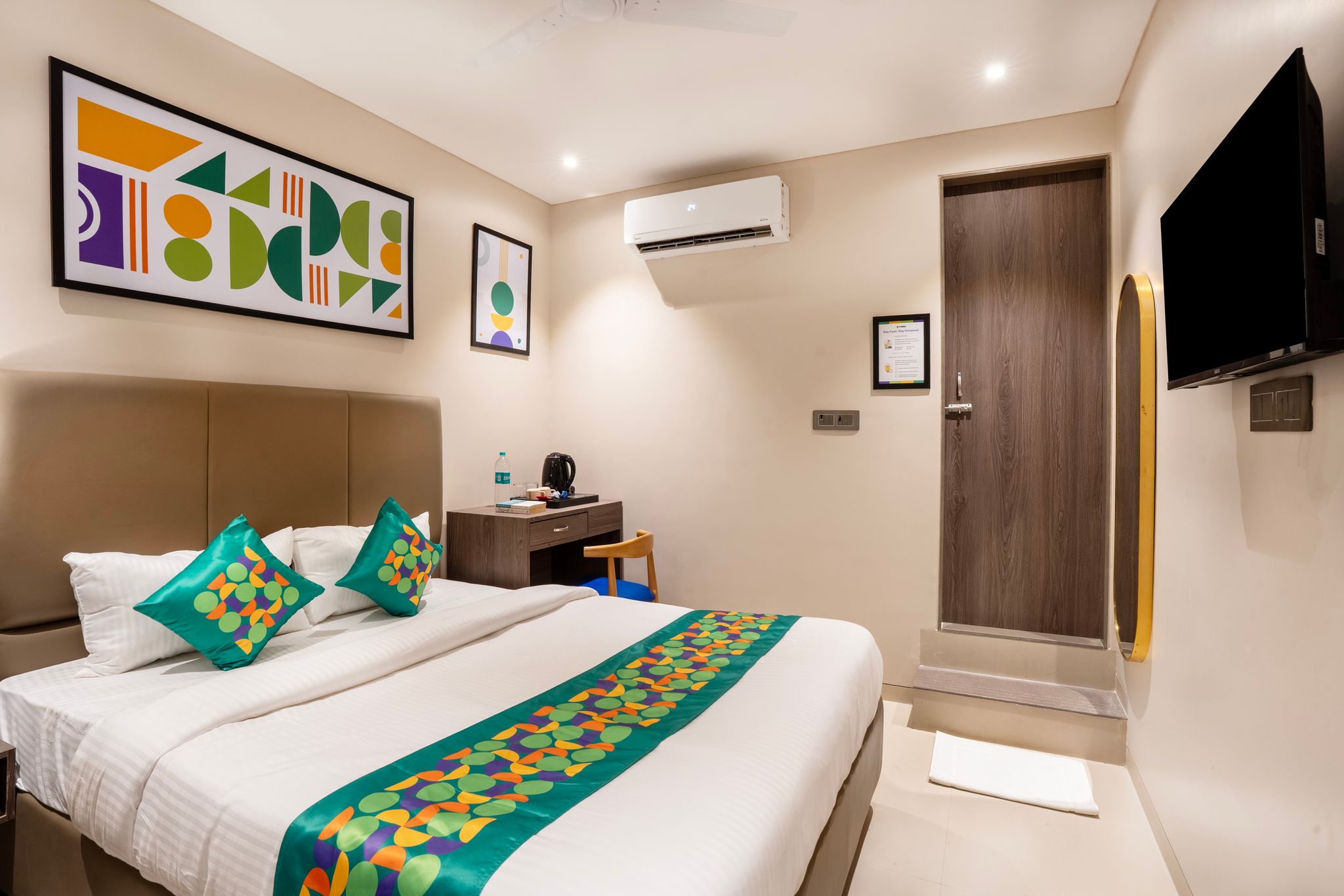 Treebo Vro Boutique, Andheri East Standard room 2