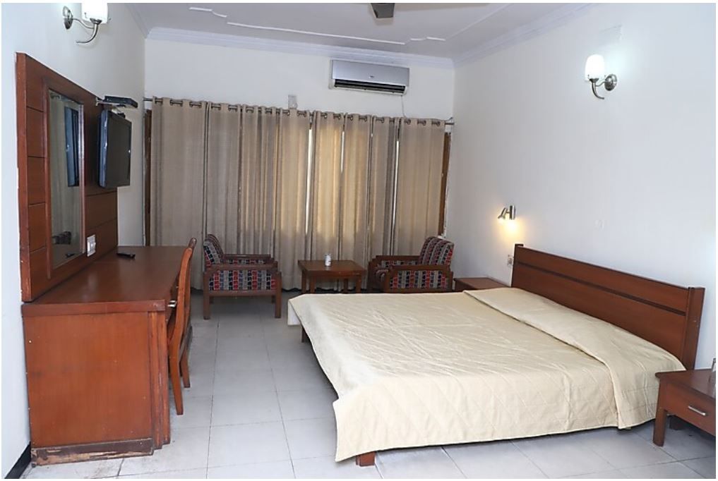 Skylark Tourist Resort, Panipat Standard Room 2
