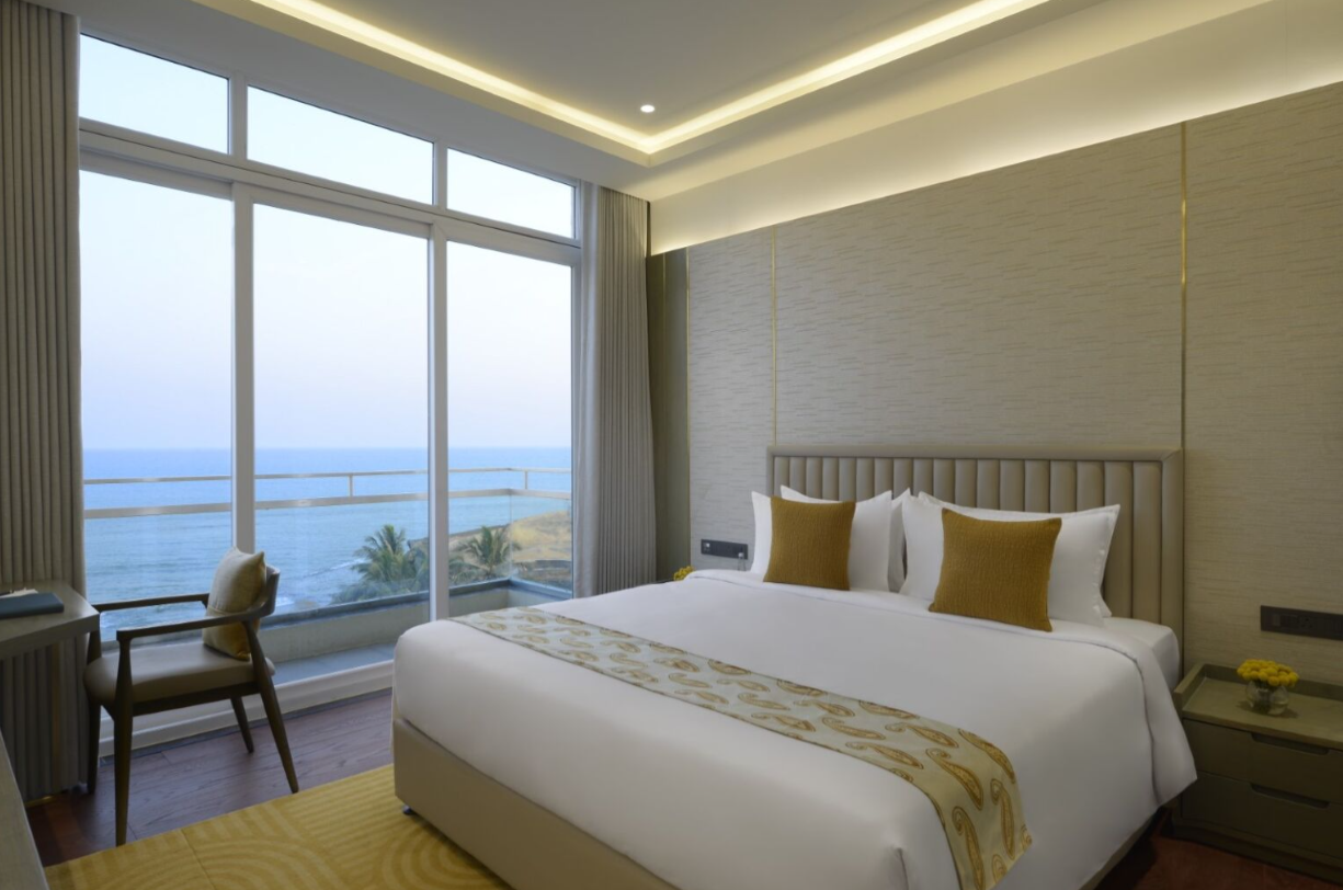 Executive Suite with Balcony