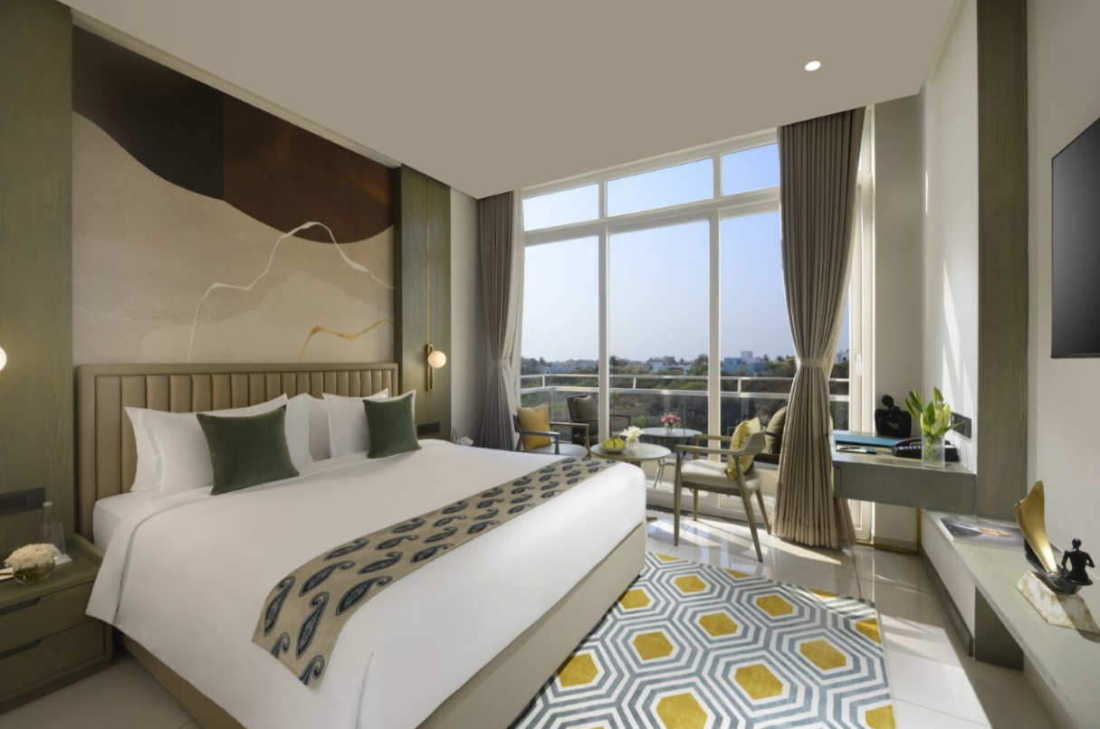 Standard King Bed Room