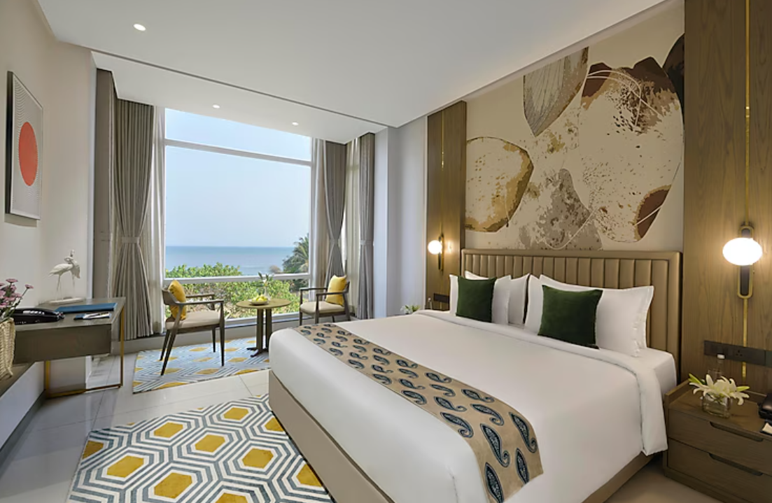 Deluxe King Bed Room