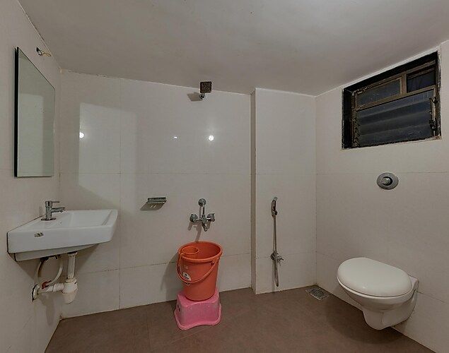 Hotel Adarsh Deluxe Double Bed Non AC 7