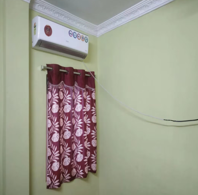 Hotel Jeyanth Residency Deluxe Room 12