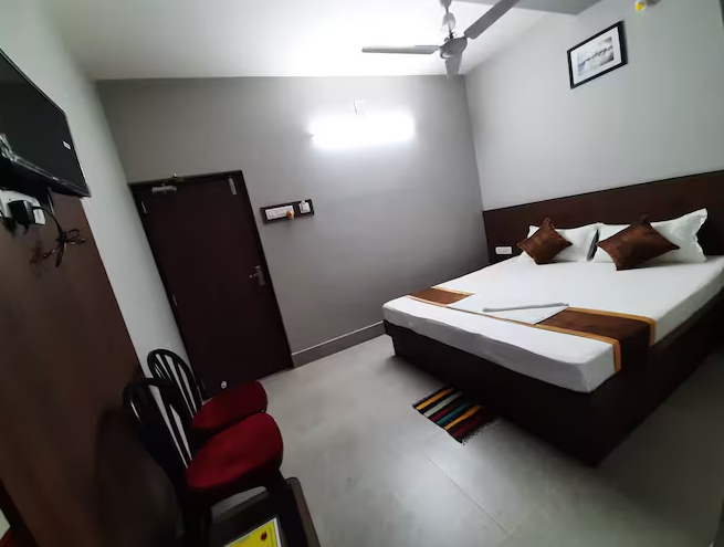 Light House STANDARD DOUBLE BED NON AC