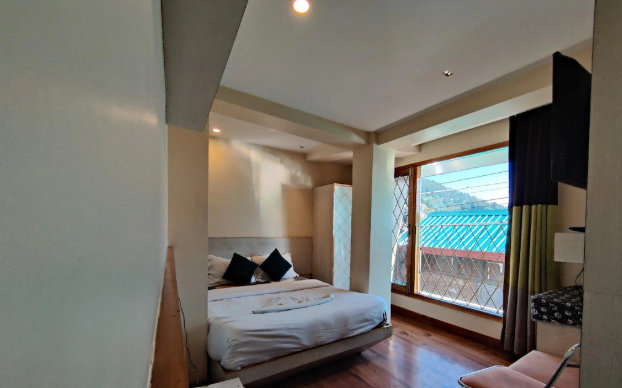 Hotel Midtown, Shimla