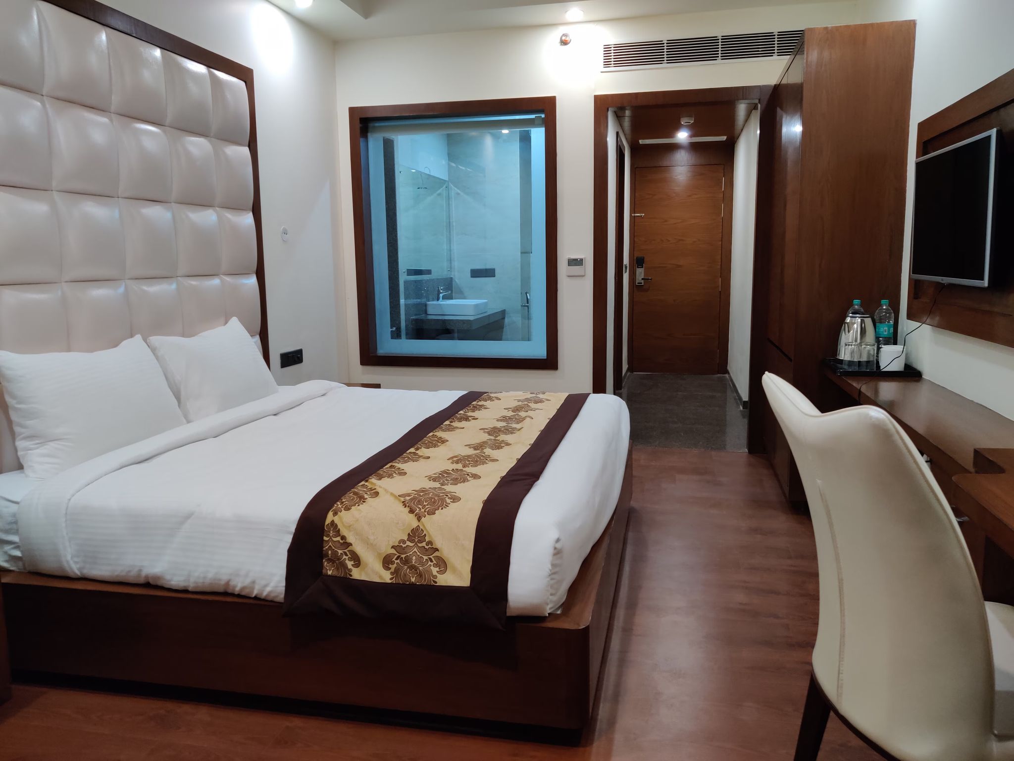 Hotel SK Grand