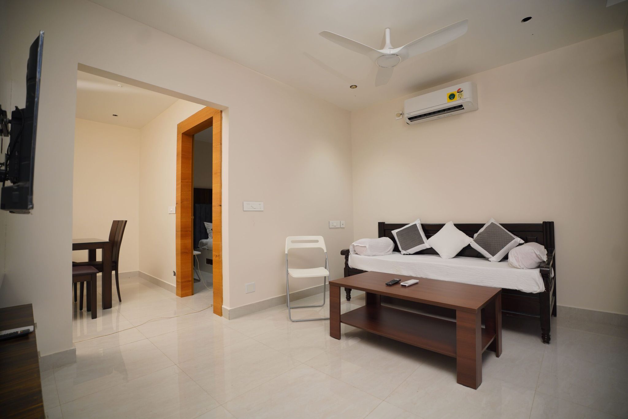 image_4597334_68883205-632b-4f24-87fb-8e804f52c53a