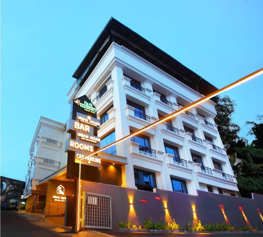 Park Residency Luxury Business Hotel