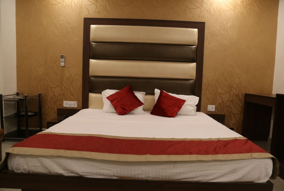 Standard Room ( AC )