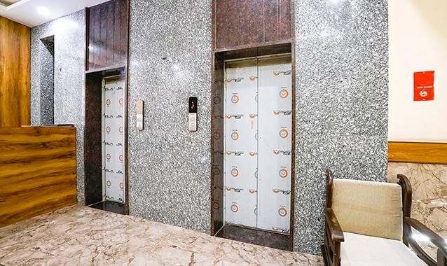 FabHotel 7 Square - Nr BKC