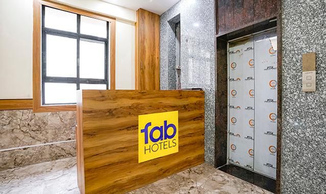 FabHotel 7 Square - Nr BKC