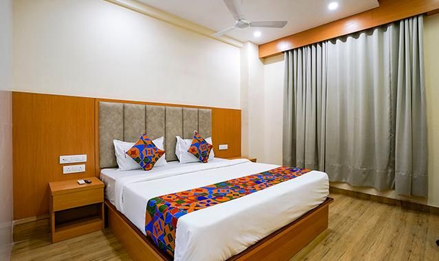FabHotel 7 Square - Nr BKC