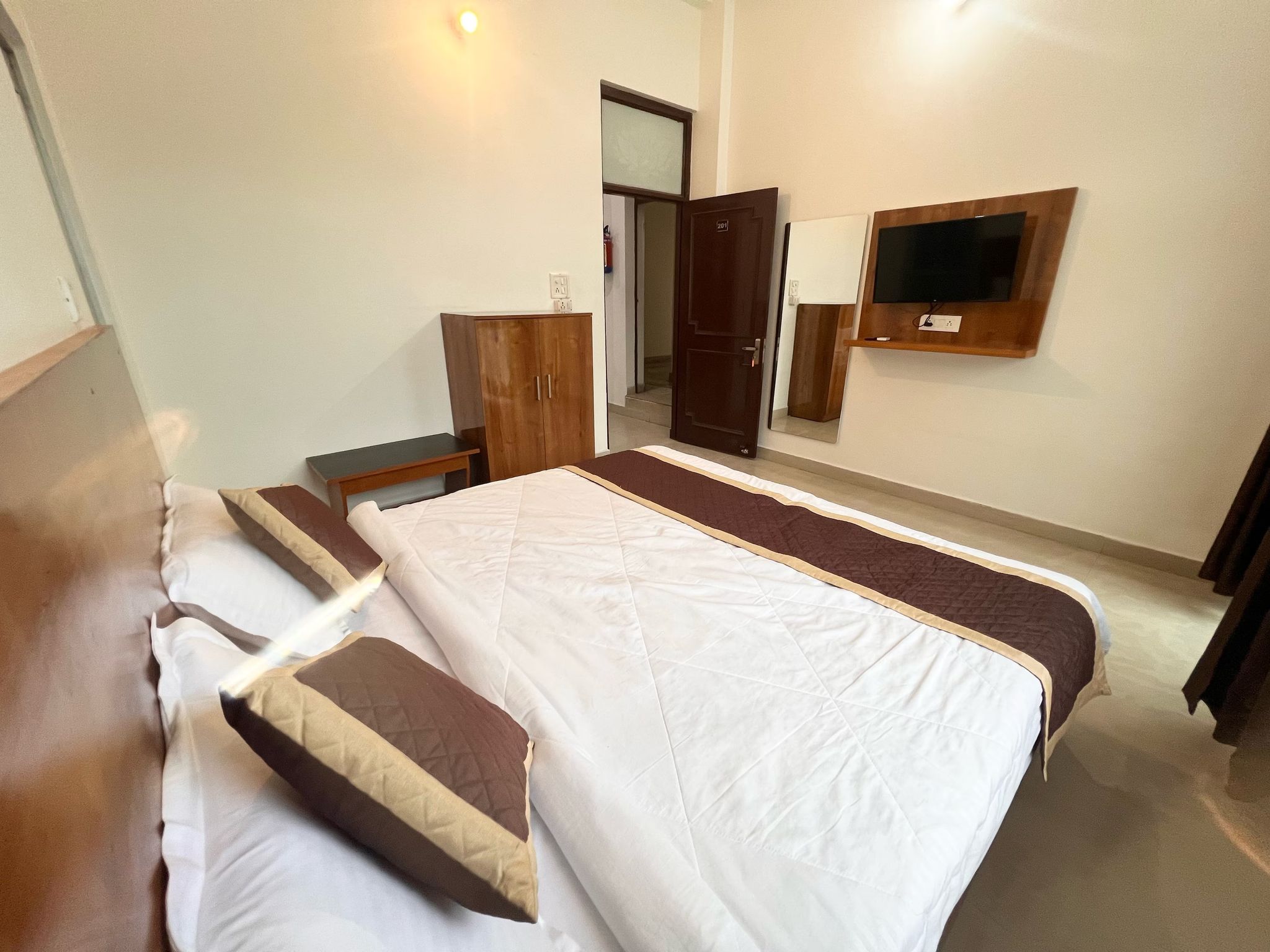 Hotel Manikut