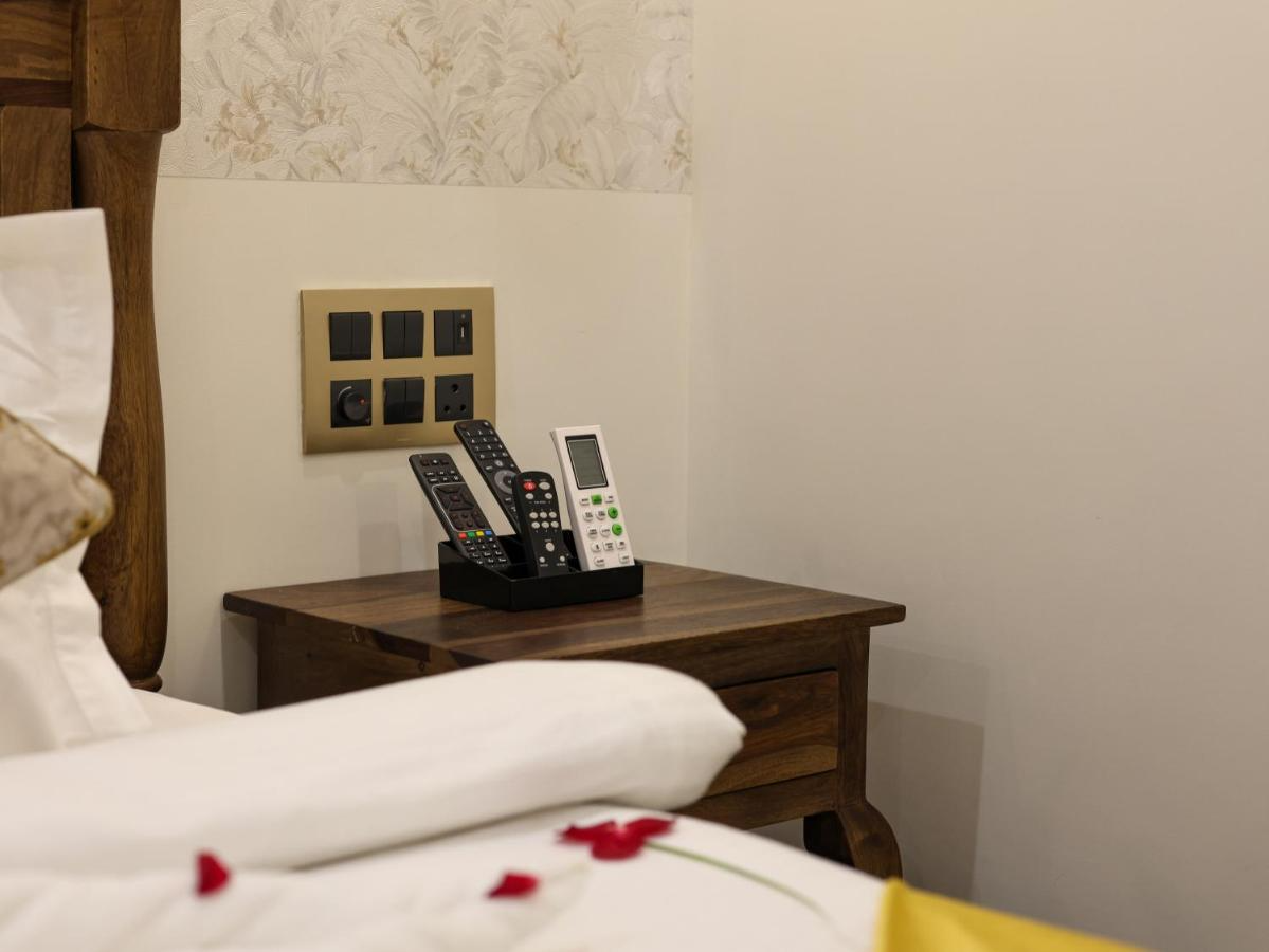 Prana Resorts & Banquets Luxury Tent Room with Private Garden 2