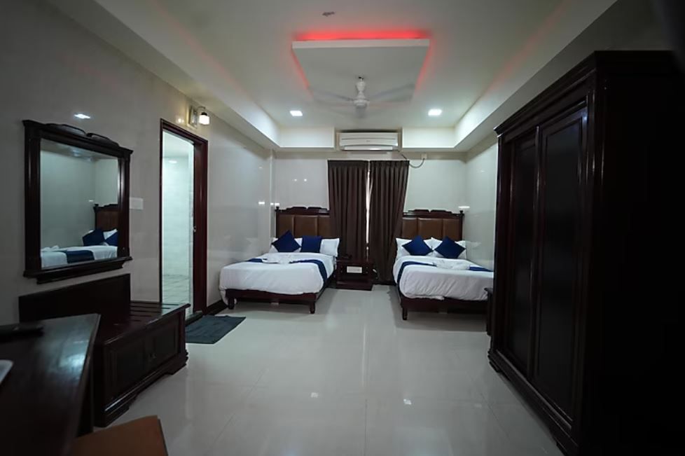 Deluxe Twin bed AC