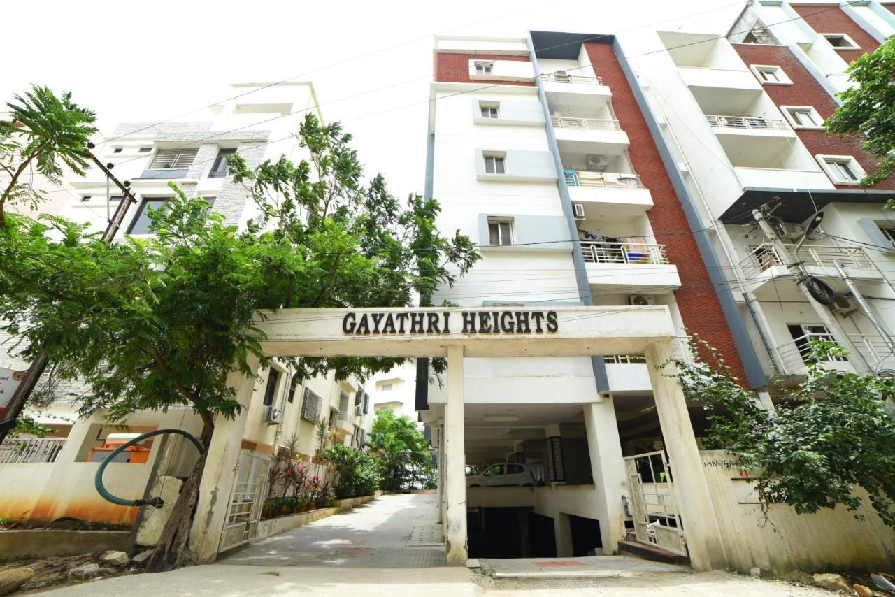 Hitech Shilparaman Guest House