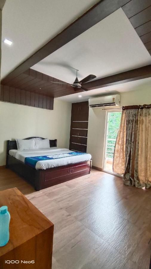 Deluxe Room With Balcony