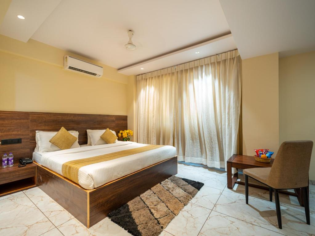 Red Button Resort Deluxe Double Room 9