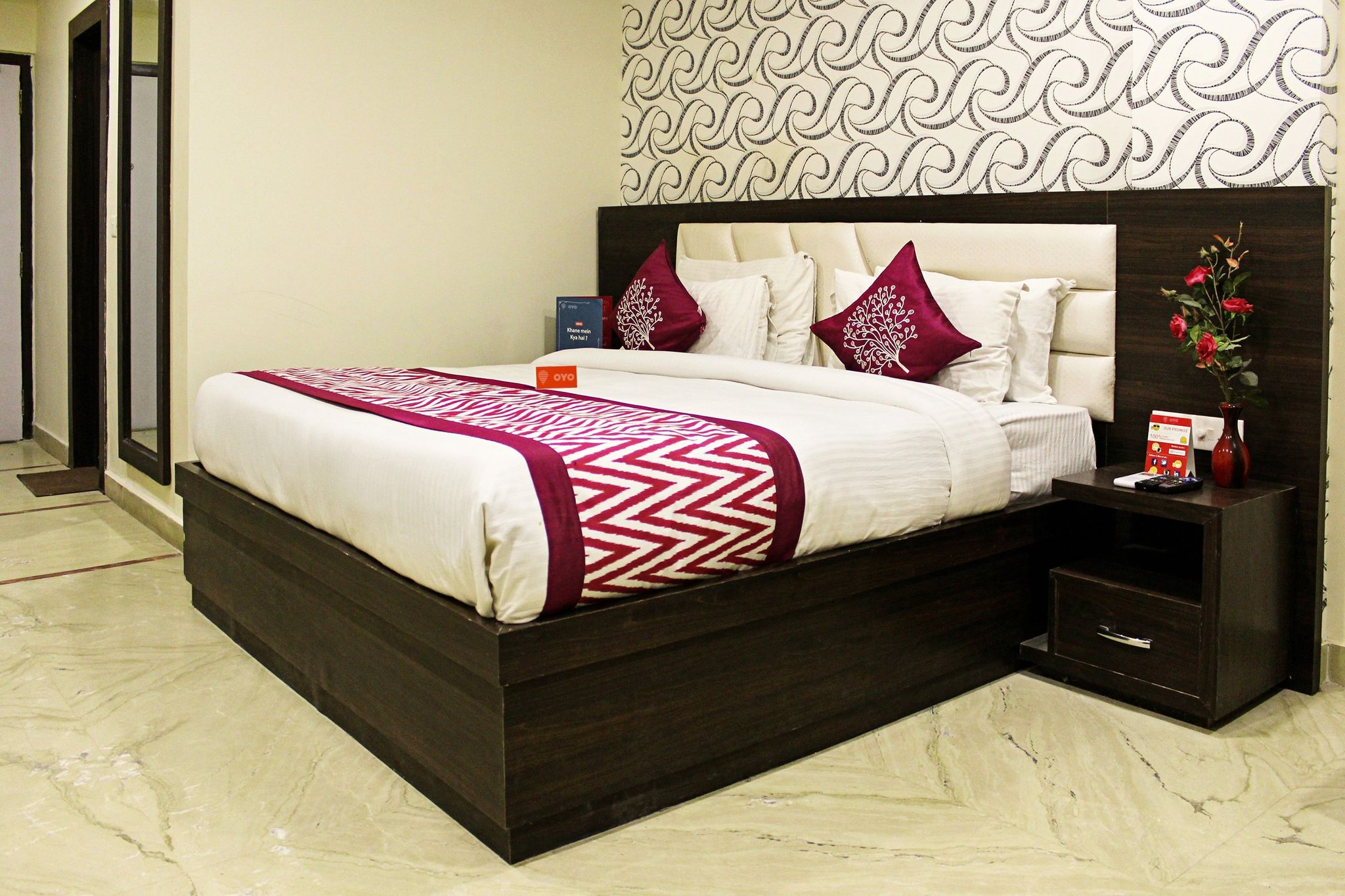 Hotel Tajway Inn Deluxe Room 2