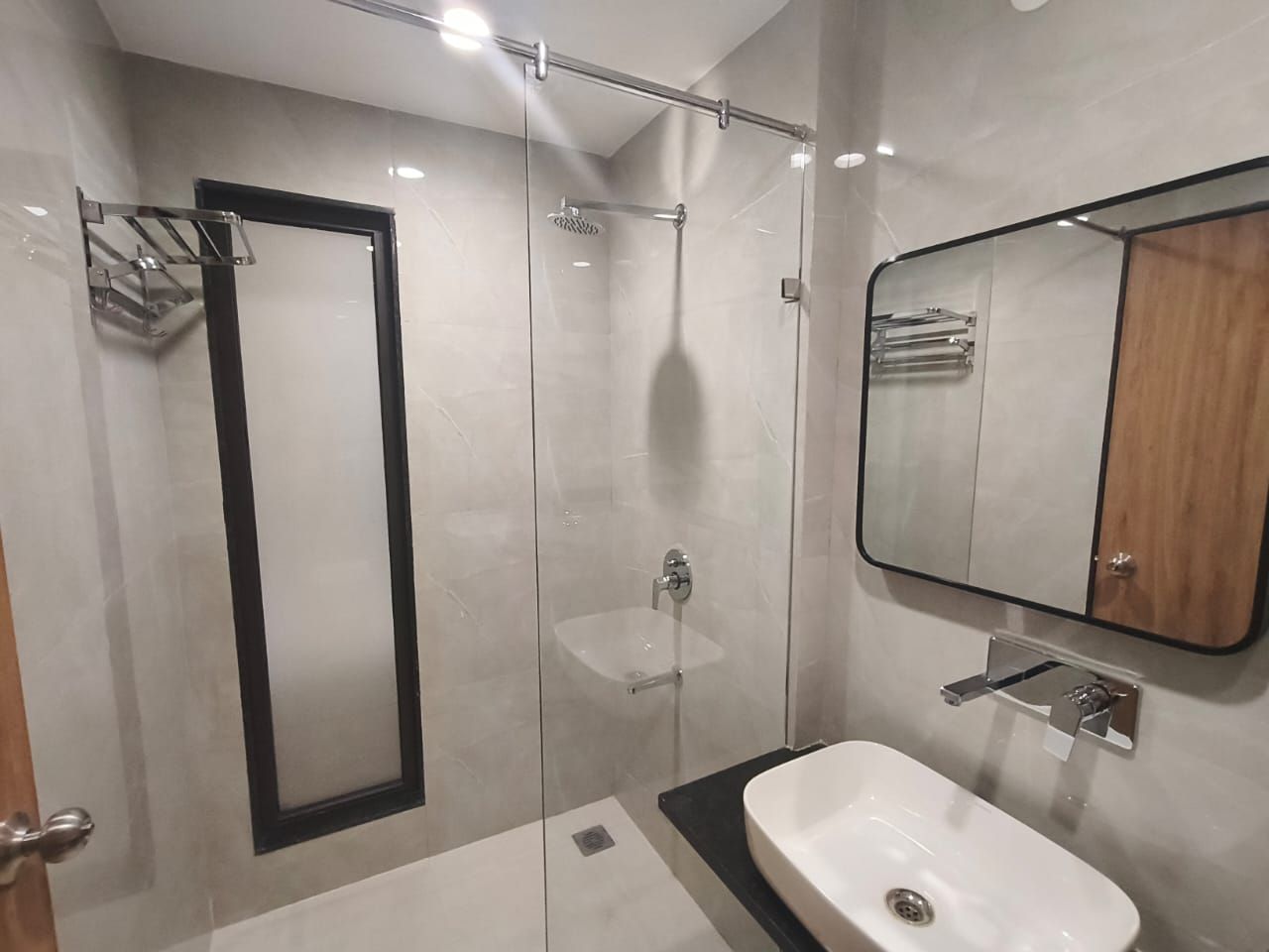 Hotel The Aureum - A Unit of Sandy Blossom Super Deluxe Room 7