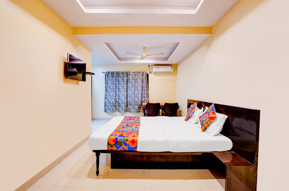 FabHotel Chetan Executive Standard Room 2