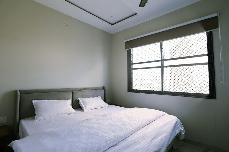 Luxurious Service Apartments 103