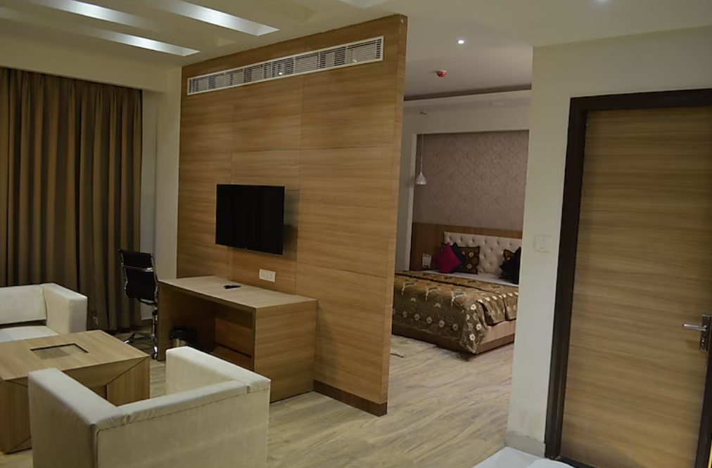 Emmkay Residency Suite  2