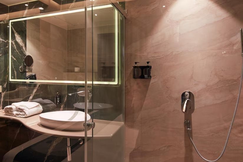 RUDRAKSH THE HOTEL Executive Room 5