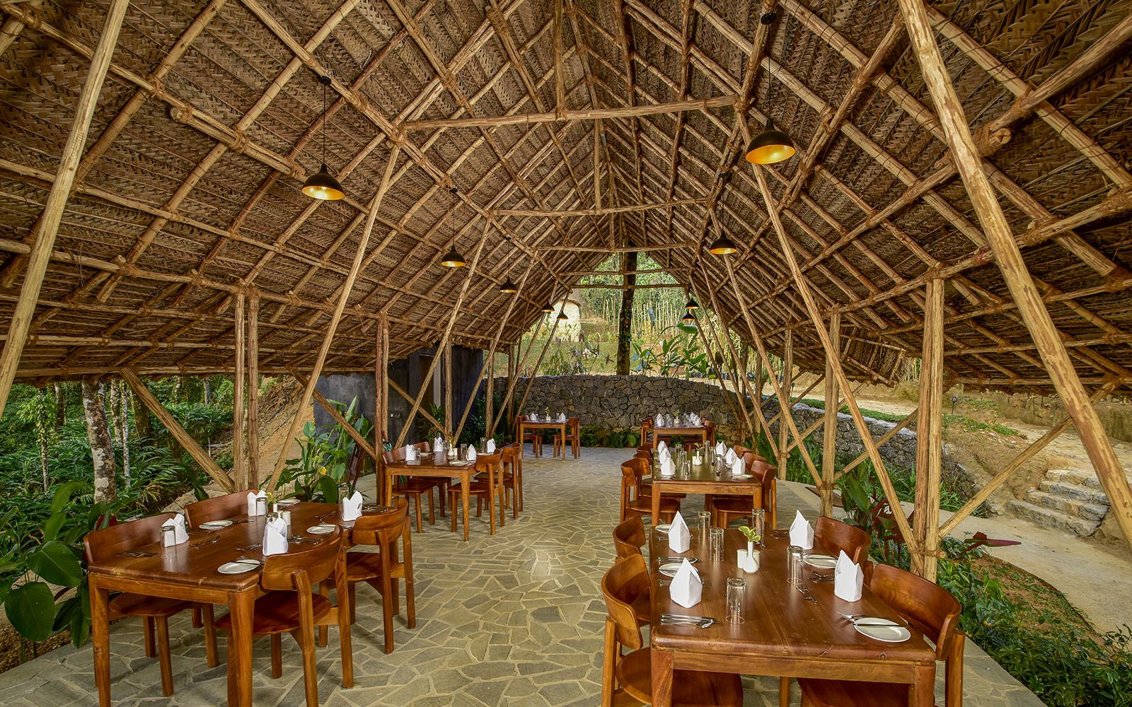 Food & Dining