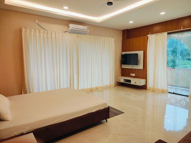 Ahliya suite room