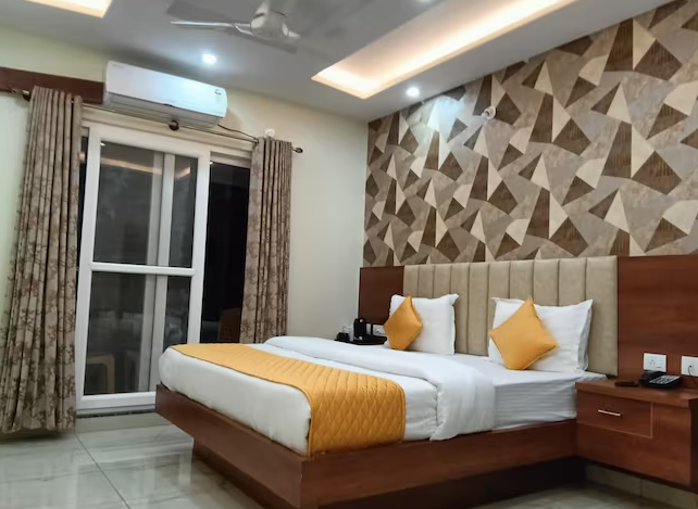 DK Gardenia 24 Premium Double Bed Room - dkgardenia