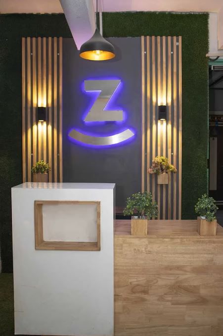 Side Image 2