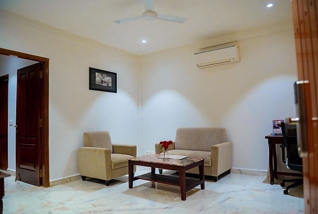 Noune Resort Deluxe Twin Room Lake View 3